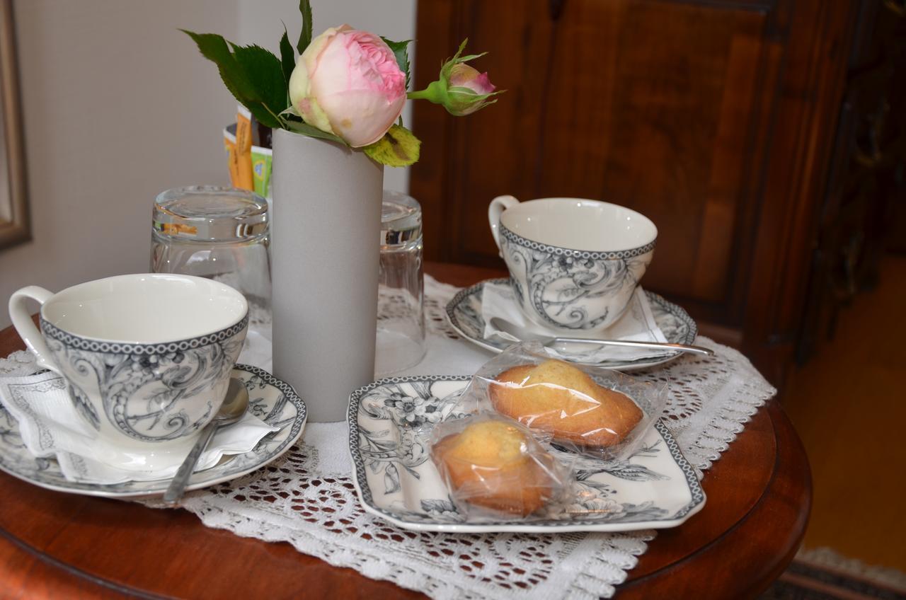 La Closerie D'Azelie Valognes Bagian luar foto